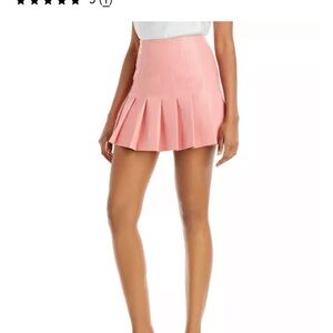 Alice and Olivia Carter Faux Leather Pleated
Mini Skirt